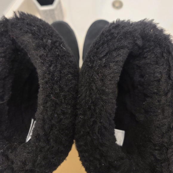 Ugg boots - Picture 7 of 10